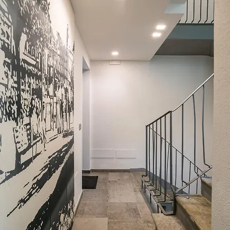 Apartamento Palazzo La Cortesella - Modern Design & Location