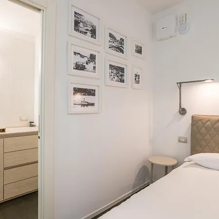 Palazzo La Cortesella - Modern Design & Location * كومو