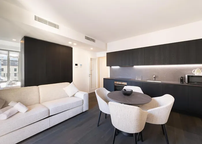Palazzo La Cortesella - Modern Design&central Location