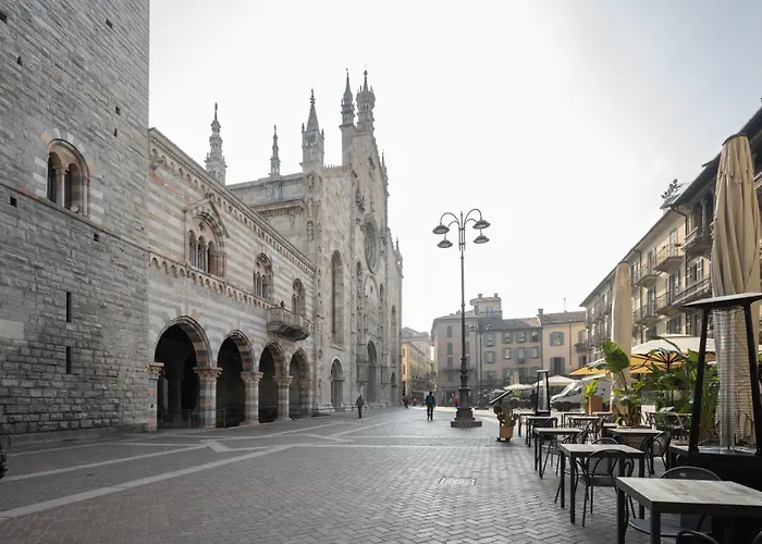 Appartamento Palazzo La Cortesella - Modern Design&central Location Côme