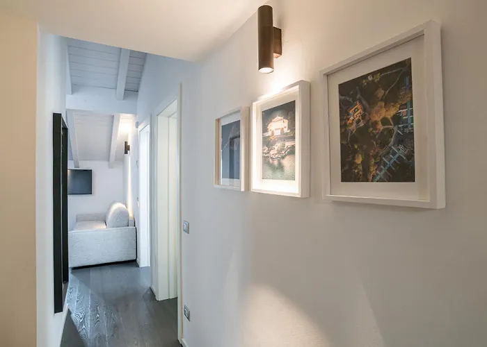 Palazzo La Cortesella - Modern Design&central Location Appartamento *