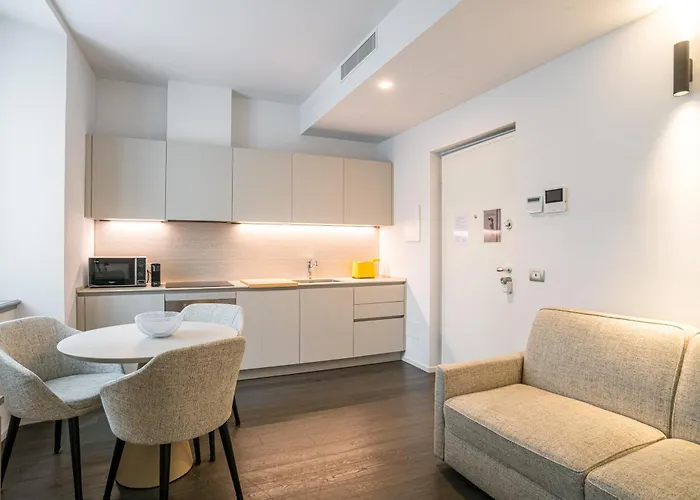 Appartamento Palazzo La Cortesella - Modern Design&central Location