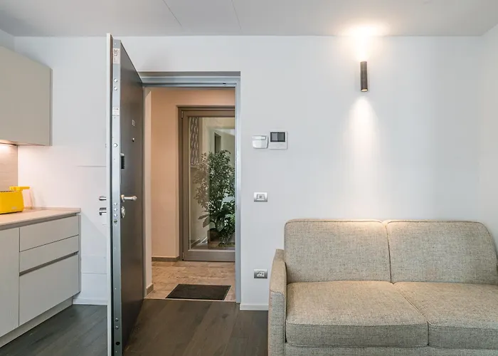 Palazzo La Cortesella - Modern Design&central Location Appartamento *