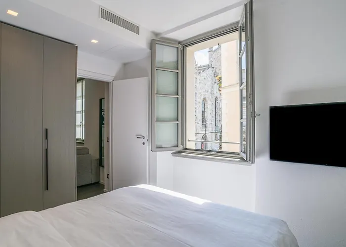 Palazzo La Cortesella - Modern Design&central Location *
