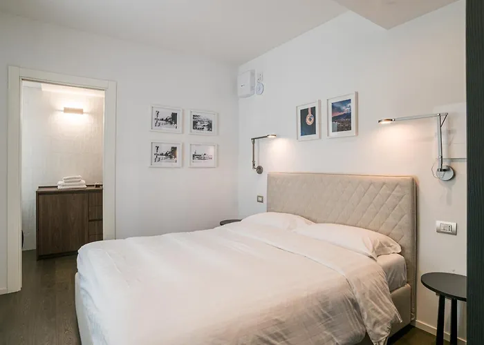 Appartamento Palazzo La Cortesella - Modern Design&central Location *