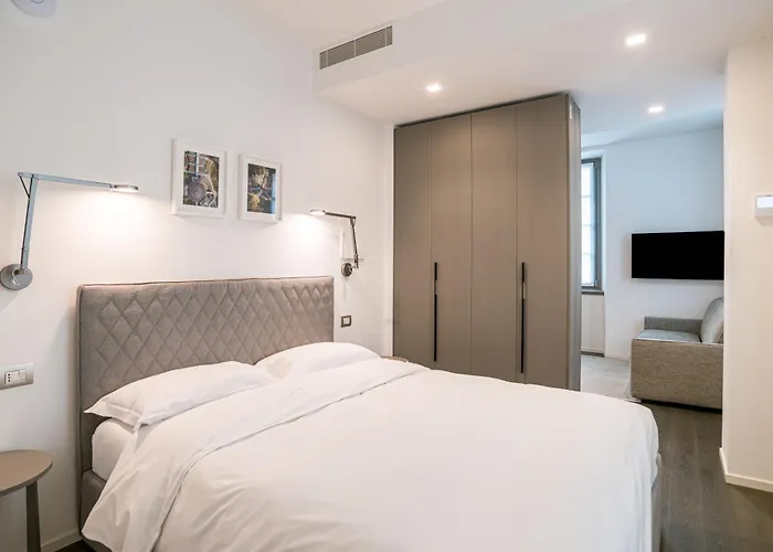Palazzo La Cortesella - Modern Design&central Location Appartamento *