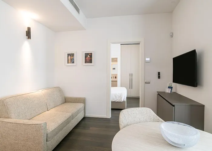 Appartamento Palazzo La Cortesella - Modern Design&central Location *