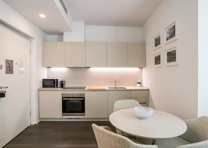 Appartamento Palazzo La Cortesella - Modern Design&central Location *