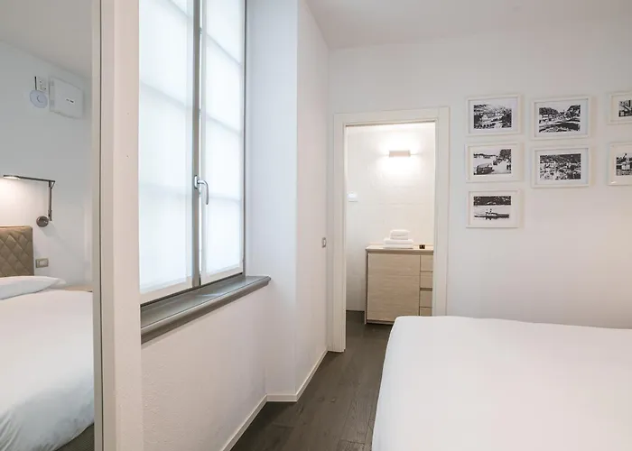 Appartamento Palazzo La Cortesella - Modern Design&central Location Côme