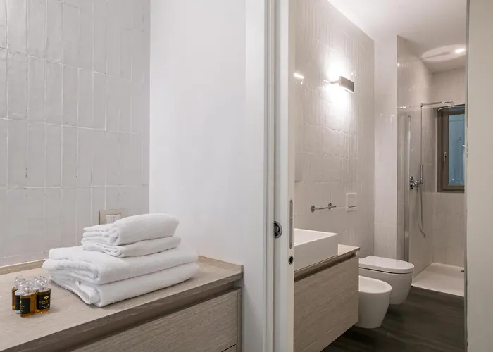 Appartamento Palazzo La Cortesella - Modern Design&central Location *