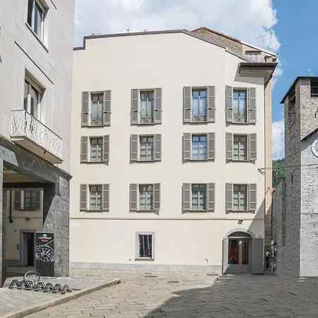 アパート Palazzo La Cortesella - Modern Design & Location コモ