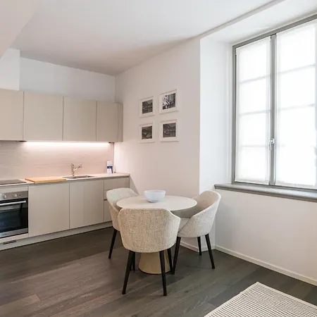 Palazzo La Cortesella - Modern Design & Location Como