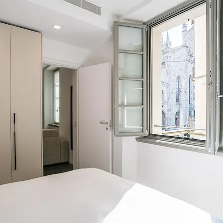 Palazzo La Cortesella - Modern Design & Location